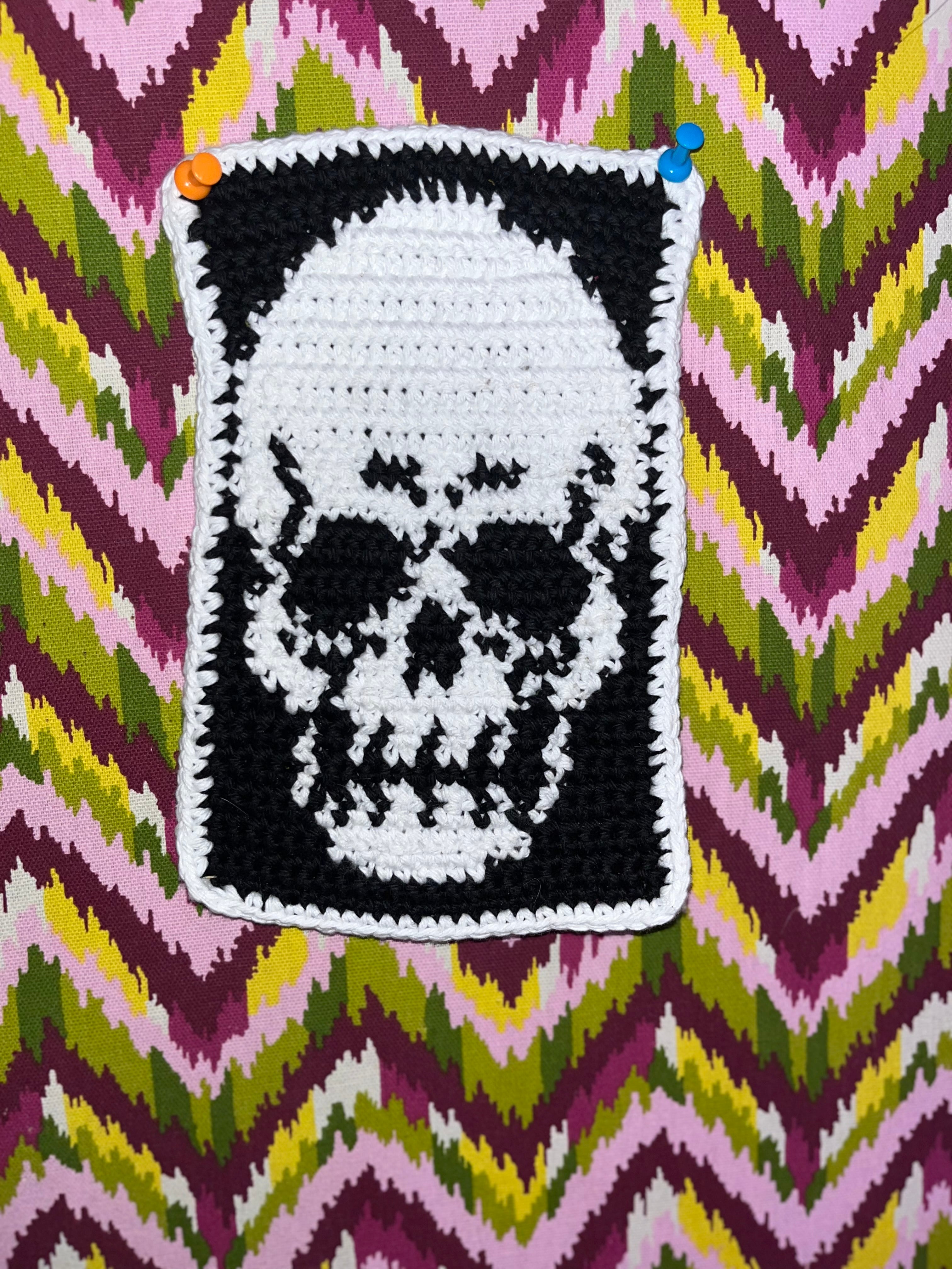 Skull tapestry